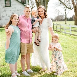 Meet your Posher, Danielle